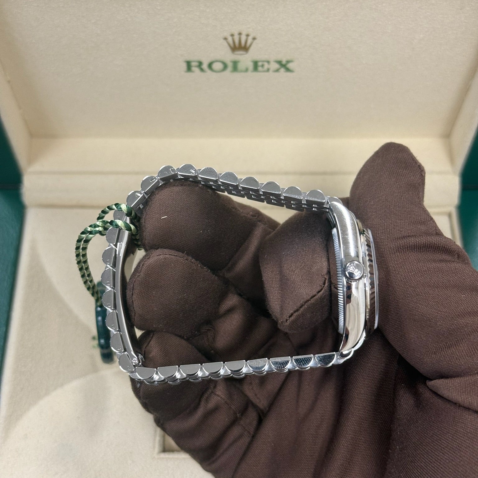 2025 Rolex Datejust 31 Pink Dial / 278274 / Steel / Brand New & Unworn / Box & Papers Just Watch It