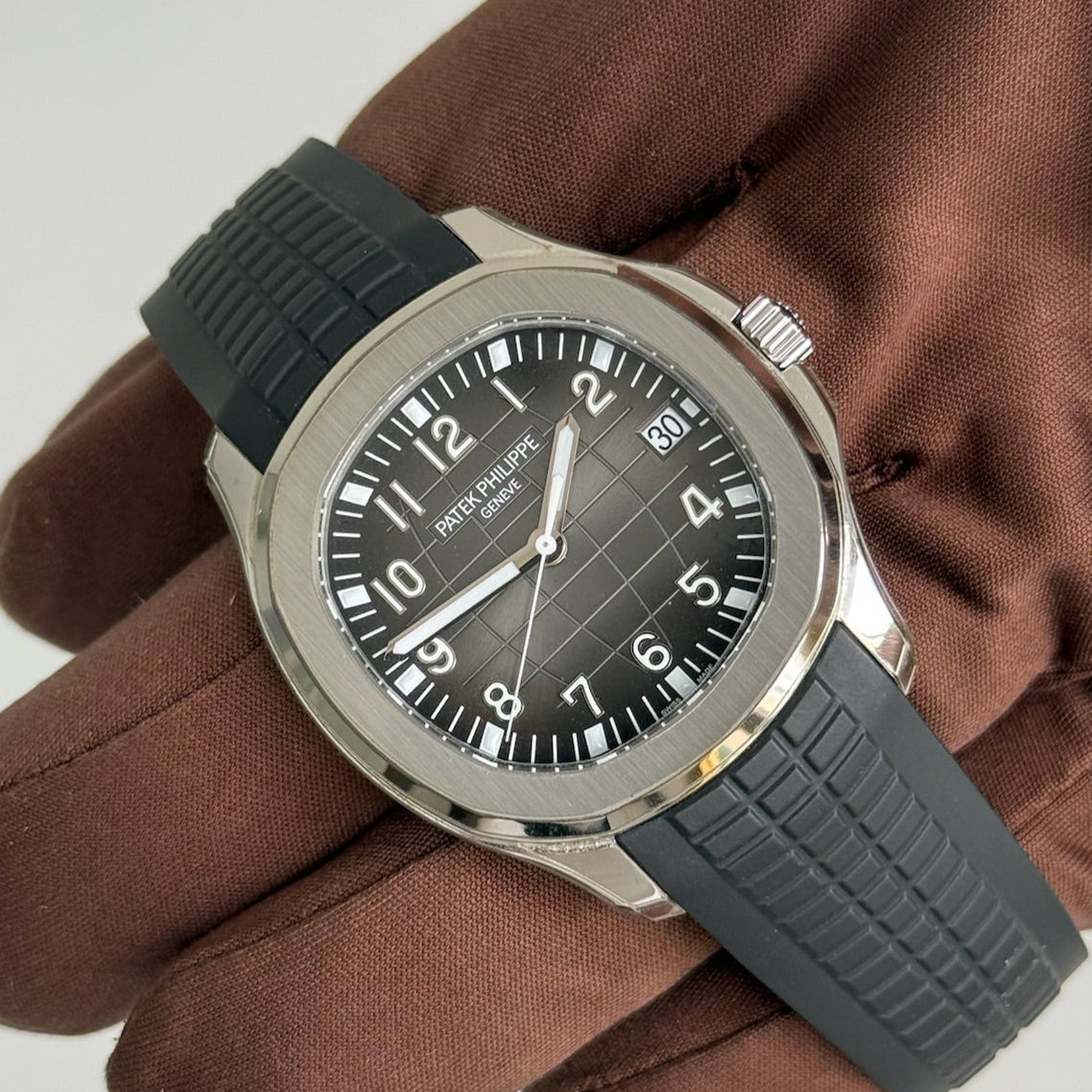 2022 Patek Philippe Aqaunaut Black Dial 5167a / Steel on Black Rubber Strap / Like New - Just Watch It