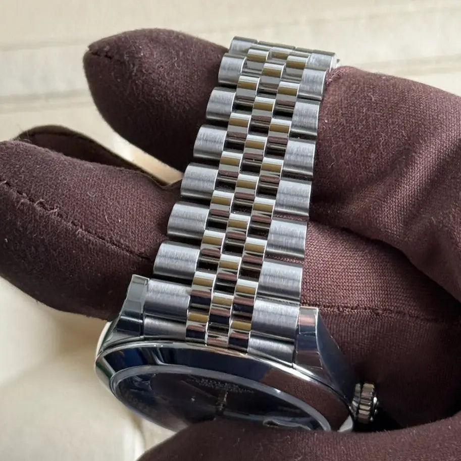 2025 Rolex Datejust 41 Azzurro Blue Roman Numeral Dial / 126334 / Smooth Bezel / Jubilee Band / Brand New & Unworn / Box & Papers Just Watch It