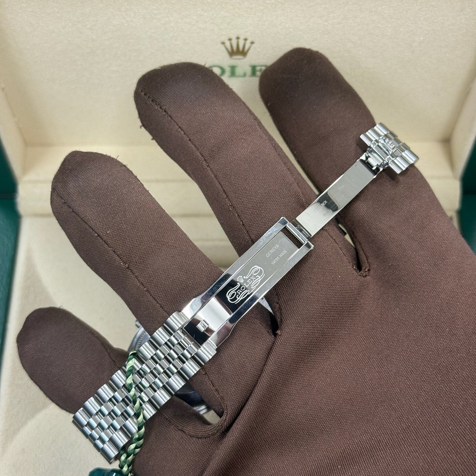 2025 Rolex Datejust 31 Pink Dial / 278274 / Steel / Brand New & Unworn / Box & Papers Just Watch It