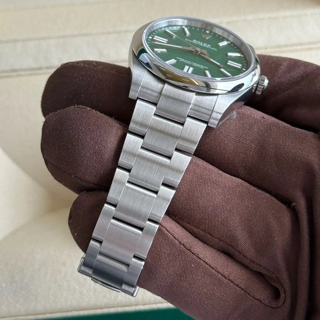 2024 Rolex Oyster Perpetual 41 Green Dial / 124300 / Oyster Bracelet / 41mm / Brand New & Unworn - Just Watch It