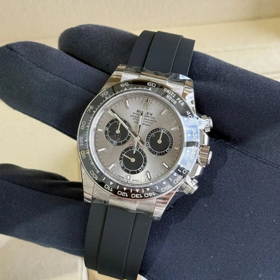 2025 Rolex Daytona Silver Ghost Dial / 126519LN / White Gold Oysterflex / Brand New & Unworn / Box & Papers Just Watch It