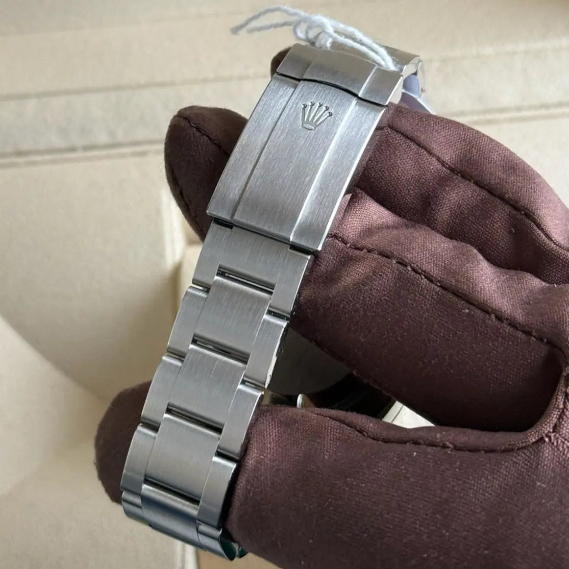 2025 Rolex Oyster Perpetual 41 Black Dial / 124300 / Oyster Bracelet / 41mm / Brand New & Unworn / Box & Papers Just Watch It