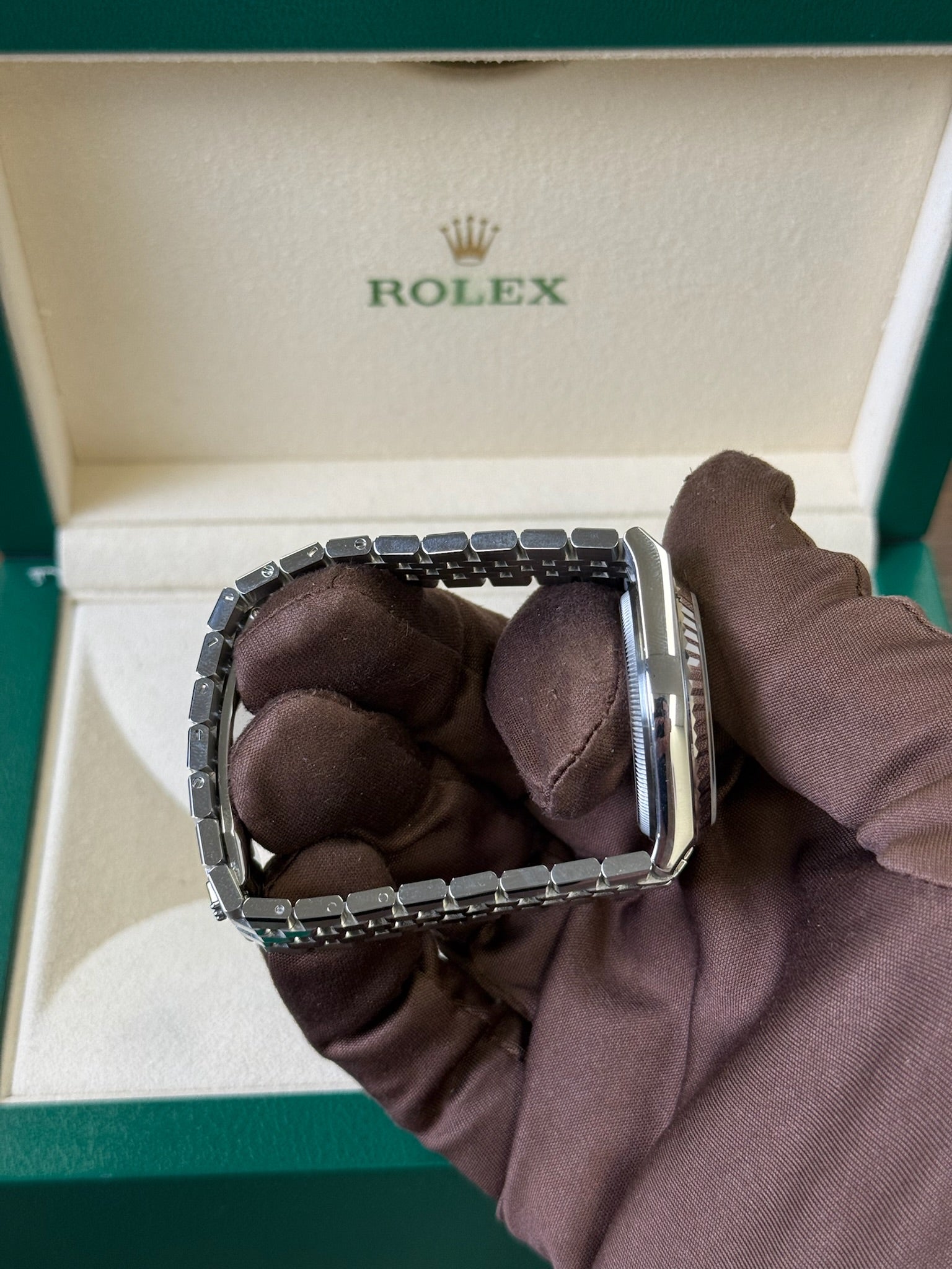 2025 Rolex Land Dweller 36 White Dial / 127234 / Steel / Brand New & Unworn / Box & Papers Just Watch It