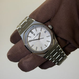 2021 Audemars Piguet Royal Oak White Dial / 15500ST / Steel / Mint Condition / Box & Papers Just Watch It