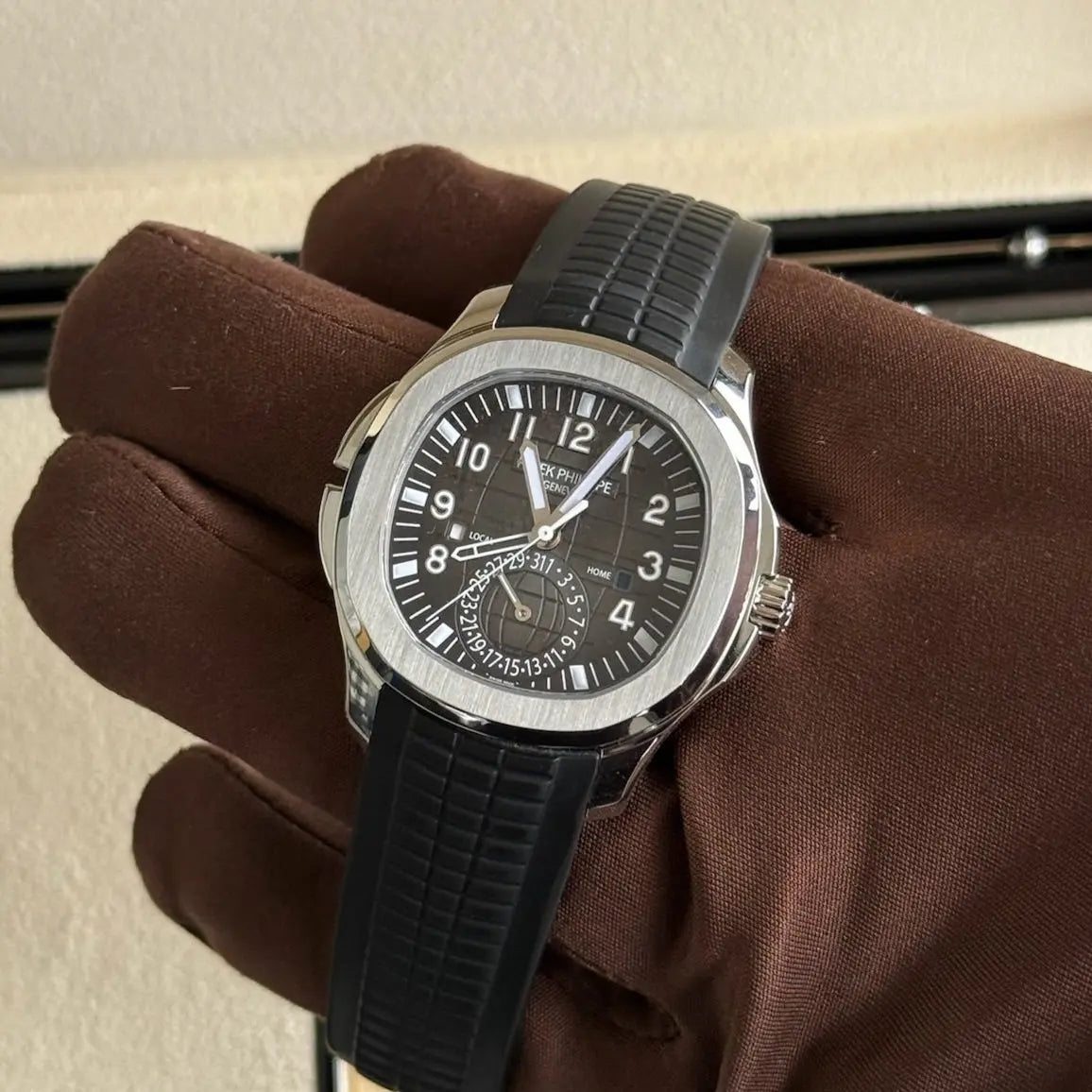 2023 Patek Philippe 5164a Aquanaut Travel Time / Steel / Mint Condition / Box & Papers Just Watch It