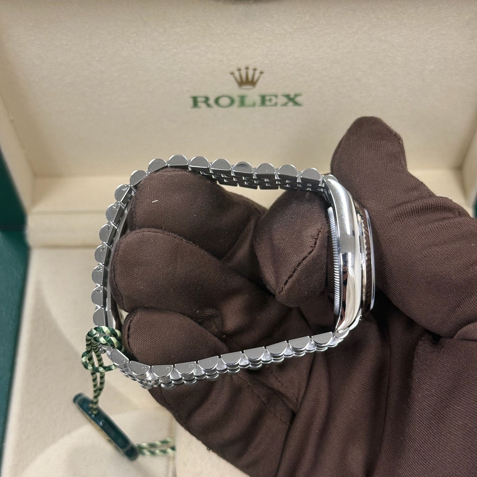 2025 Rolex Datejust 31 Pink Dial / 278274 / Steel / Brand New & Unworn / Box & Papers Just Watch It