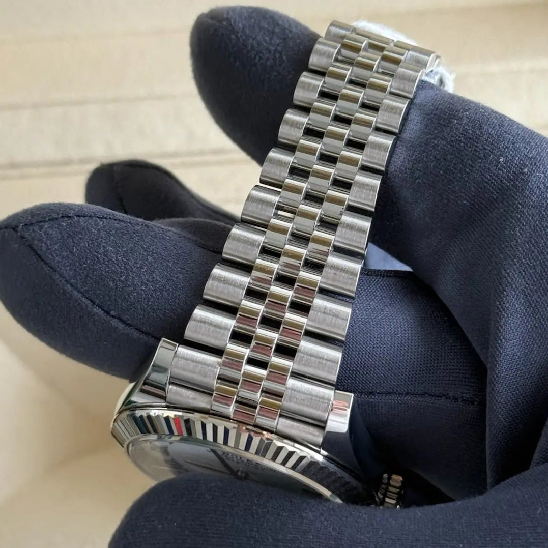 2024 Datejust 41 White Roman Dial / 126334 / Jubilee Bracelet / 41mm / Like New Just Watch It