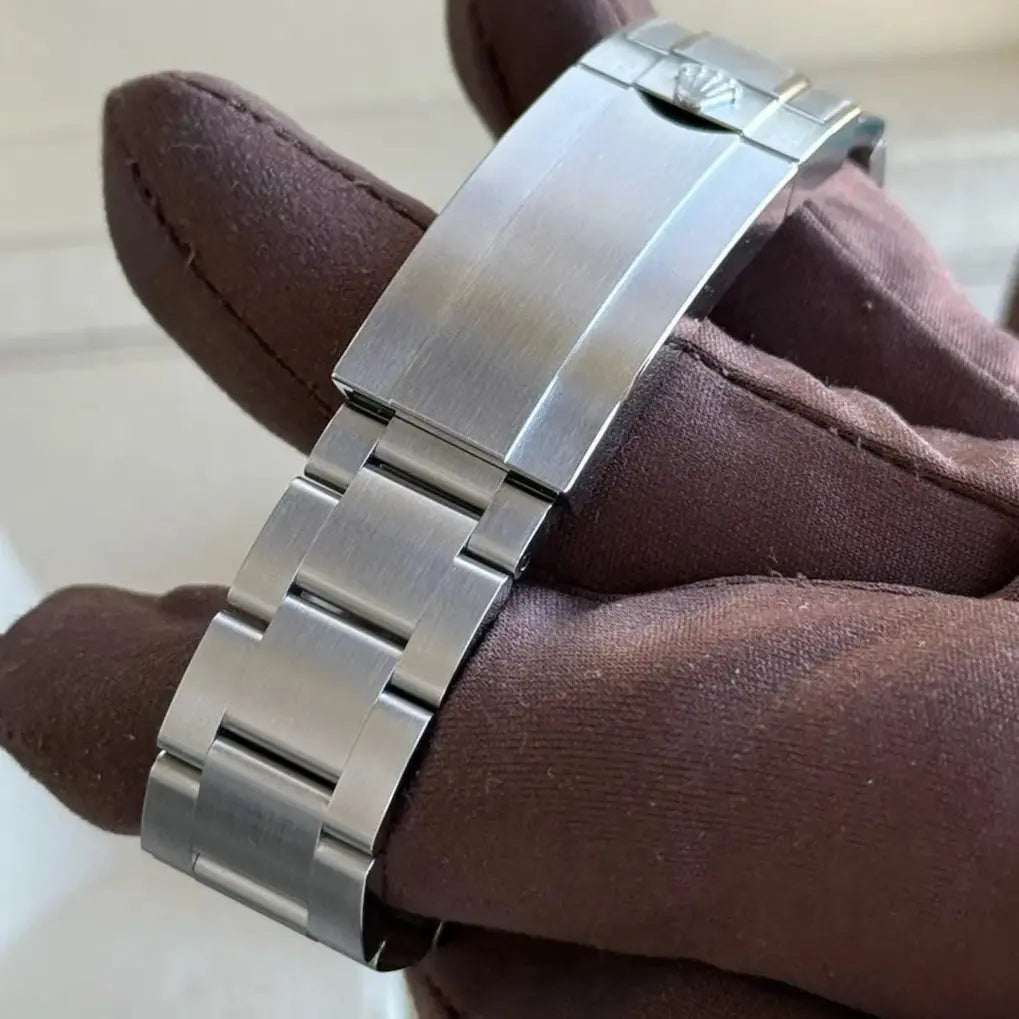 2025 Rolex Submariner Date 'Starbucks' / 126610LV / Steel / 41mm / Brand New & Unworn - Just Watch It