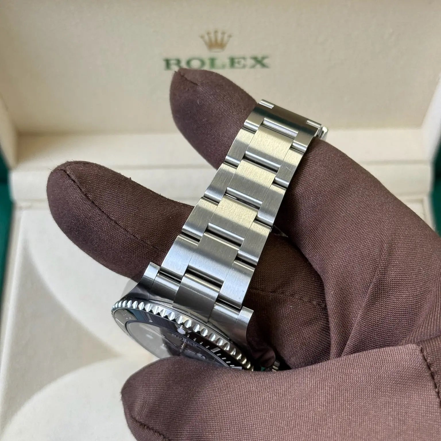 2024 Rolex Submariner No Date / 124060 / Steel / Like New / Box & Papers Just Watch It