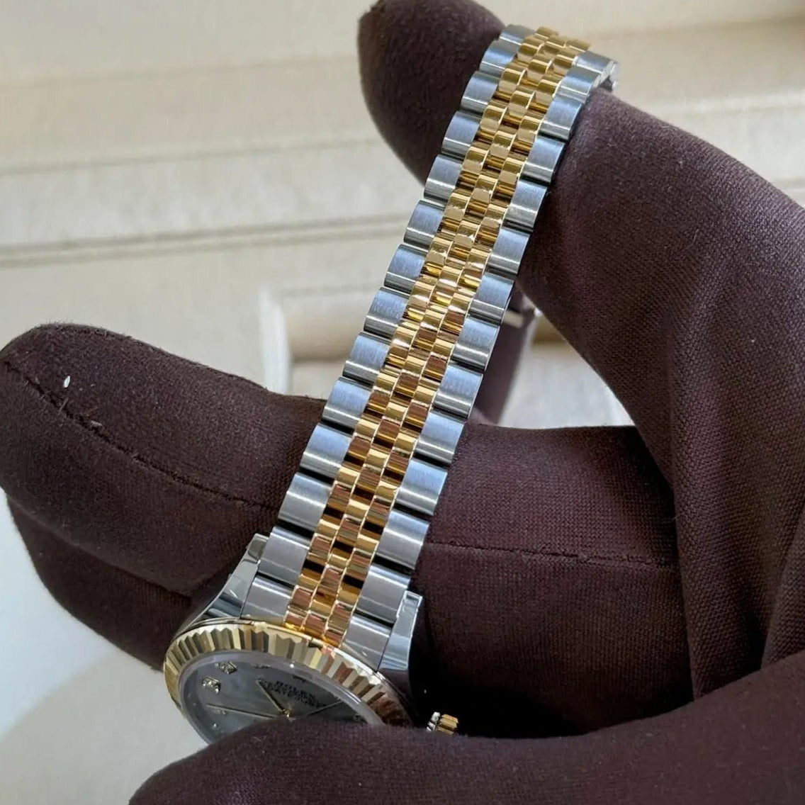 2025 Rolex Lady Datejust 28 Mother of Pearl Diamond Dial / Two Tone Yellow Gold / Jubilee Band / Brand New & Unworn Just Watch It