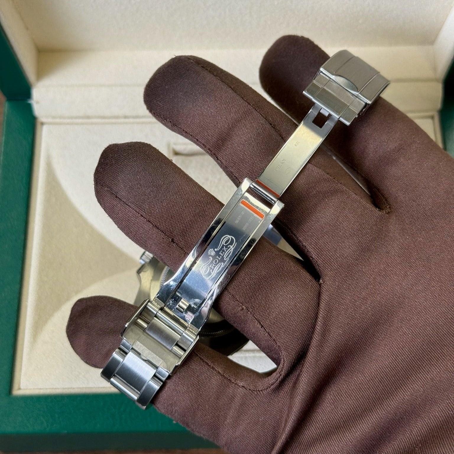2019 Rolex Submariner Date 'Hulk' / 116610LV / Steel / Mint Condition / Box & Papers Just Watch It