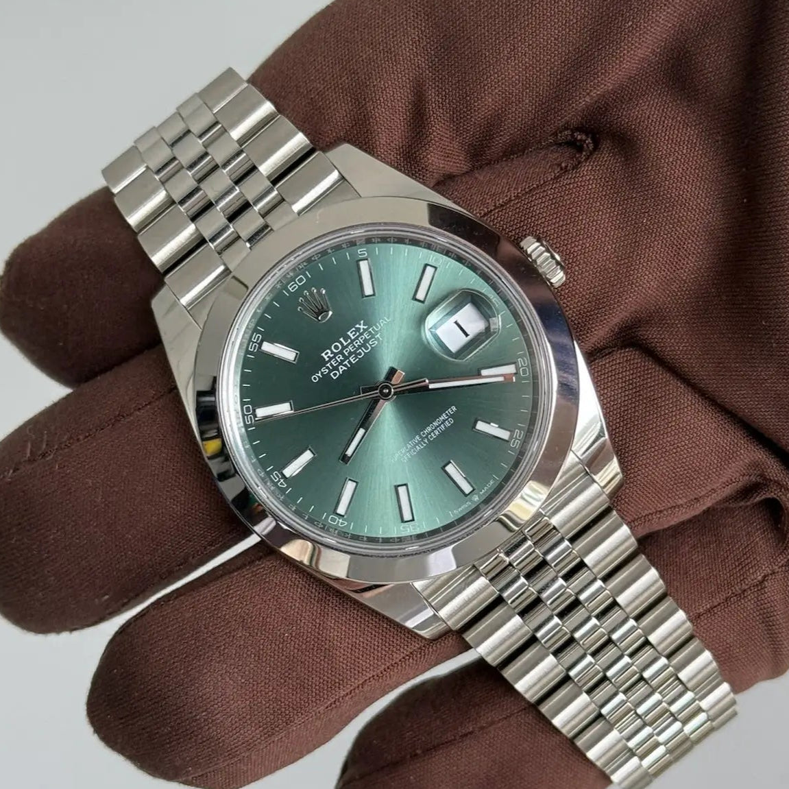 2025 Rolex Datejust 41 Mint Green 126300 / Smooth Bezel / 41mm / Jubilee Band / Brand New & Unworn