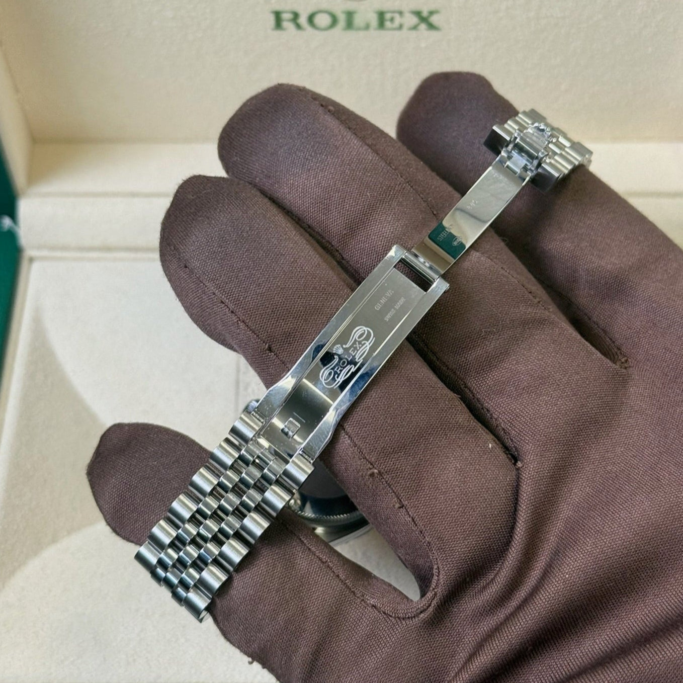 2025 Rolex Datejust 31 Pink Roman Numeral Dial / 278274 / Brand New & Unworn / Box & Papers Just Watch It