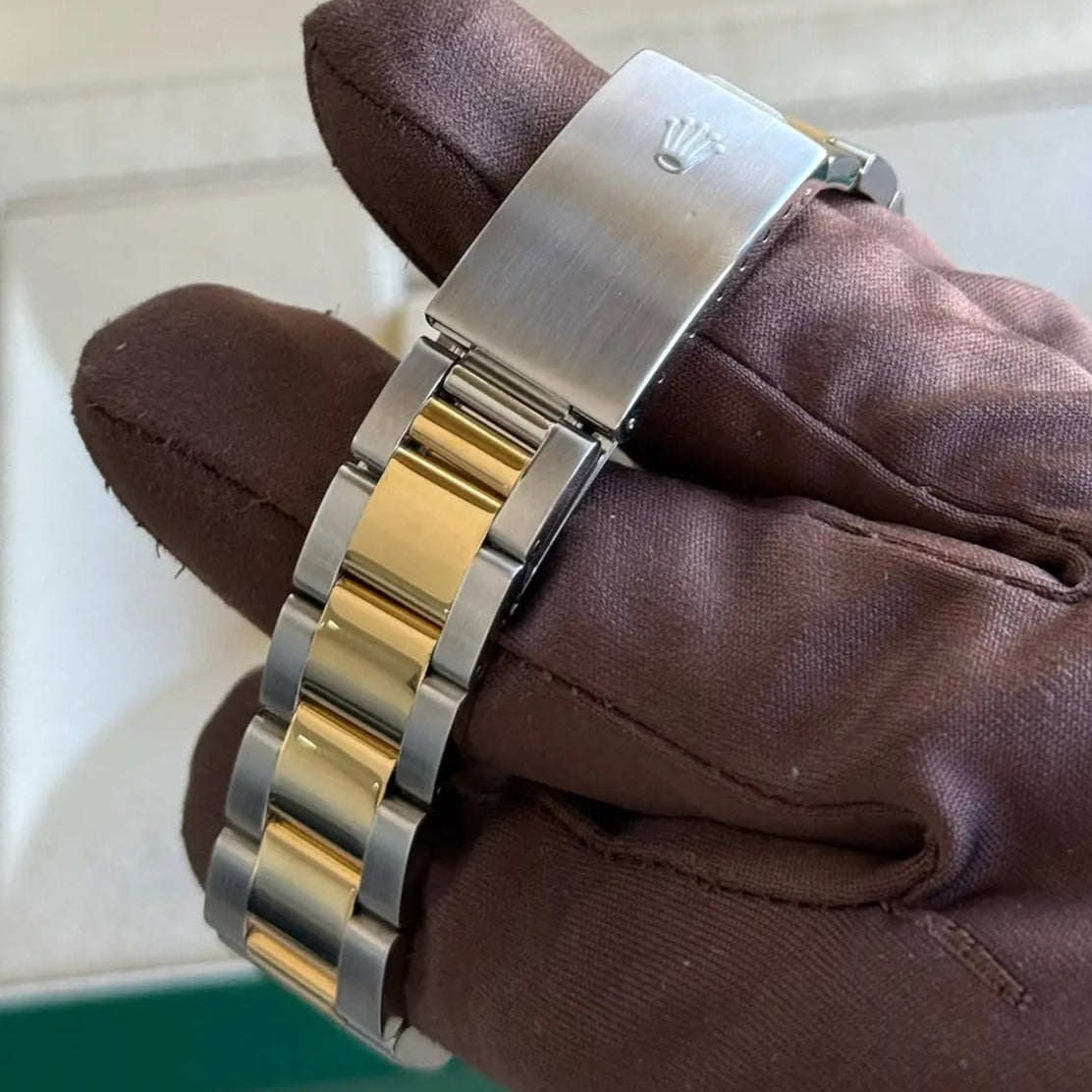 2004 Rolex Datejust 36 Champagne Roman Dial / 116203 / Oyster Bracelet / Two Tone Yellow Gold / Mint Condition / Recently Serviced - Just Watch It