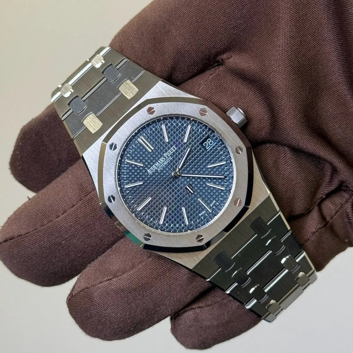 2025 Audemars Piguet Royal Oak Jumbo Extra Thin Blue Dial / 16202ST / 39mm  / Steel / Brand New & Unworn / Box & Papers Just Watch It