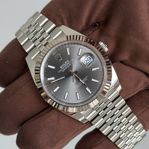 2025 Rolex Datejust 41 Rhodium Dial 126334 / 41mm / Jubilee Band / Brand New & Unworn