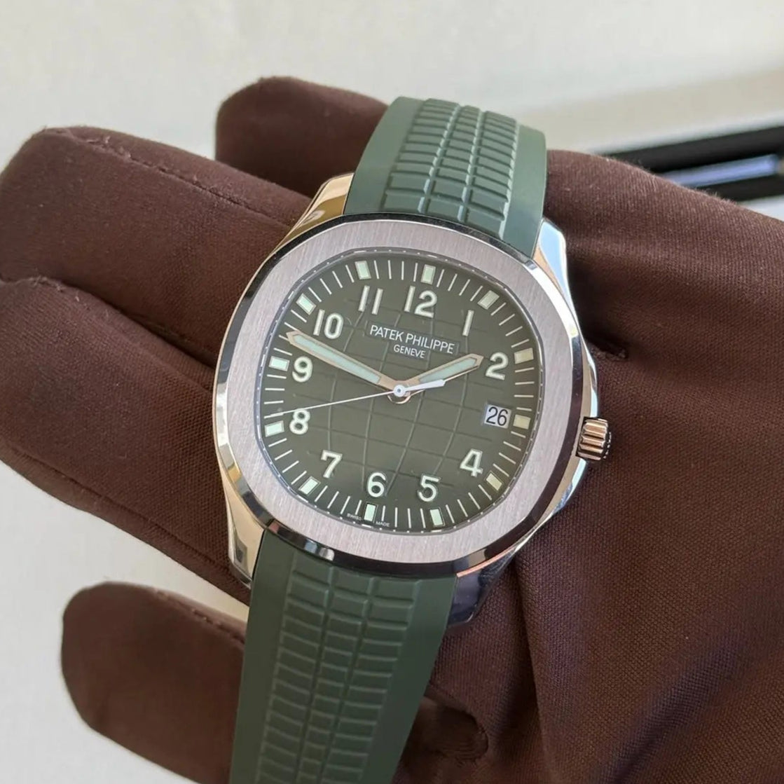 2024 Patek Philippe Aquanaut 5168G Green Dial / Green Rubber Strap / Like New - Just Watch It