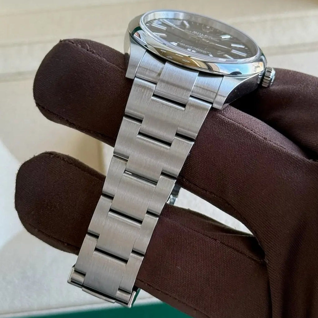 2025 Rolex Oyster Perpetual 41 Black Dial / 124300 / Oyster Bracelet / 41mm / Brand New & Unworn - Just Watch It