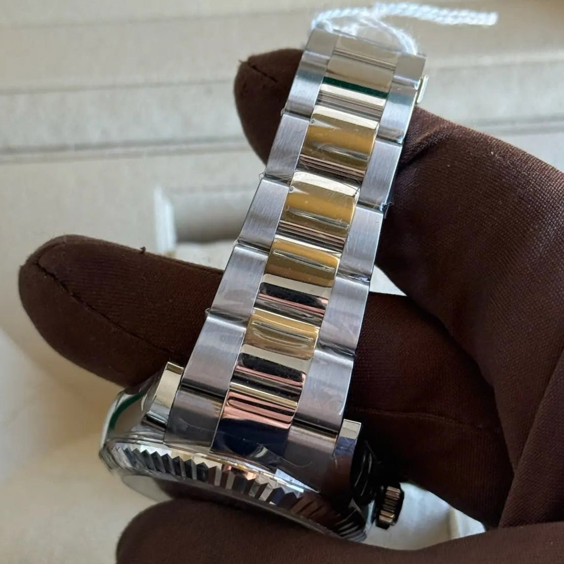 2025 Rolex SkyDweller 42 Blue Dial / 336934 / Oyster Band / Steel / Brand New & Unworn Just Watch It