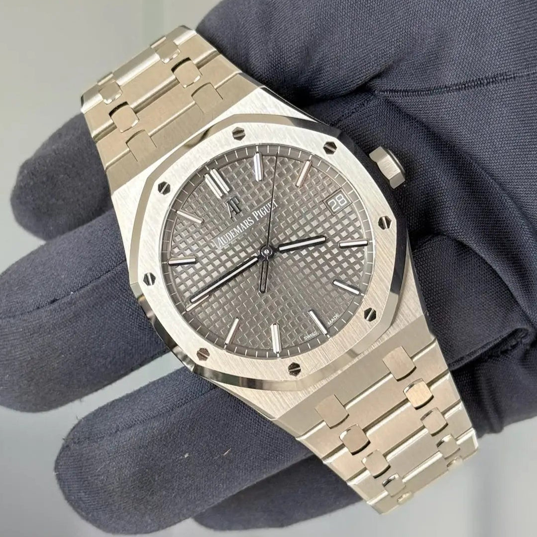2020 Audemars Piguet Royal Oak Slate Grey Dial / 15500ST / Steel / 41mm / Mint Condition - Just Watch It