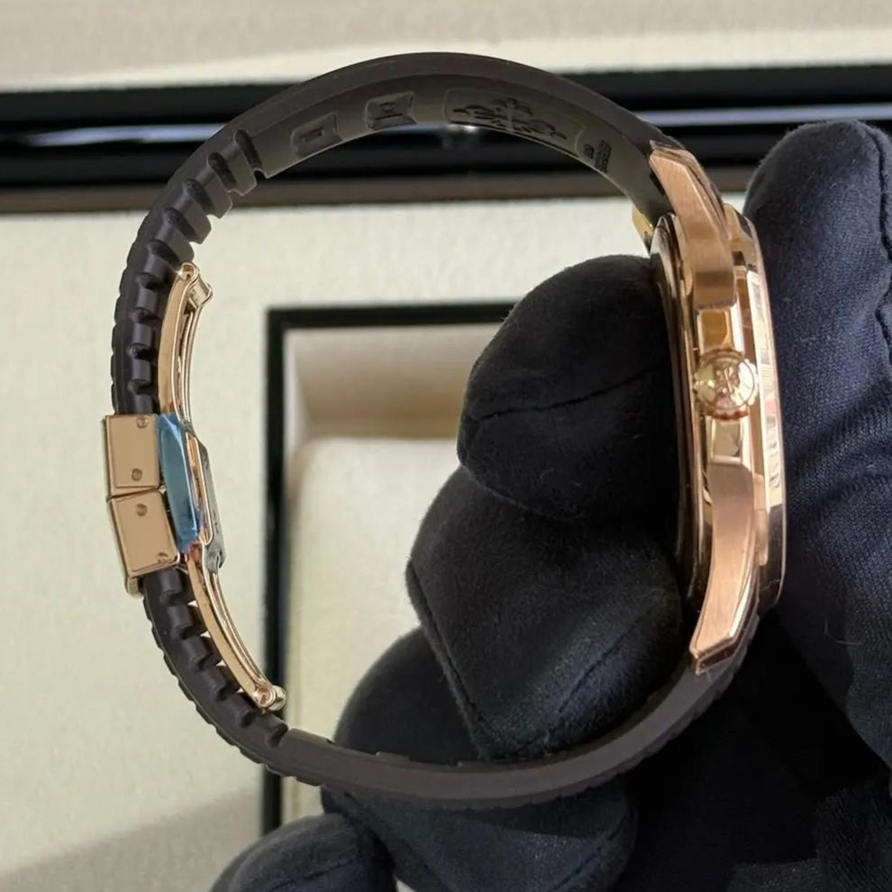 2021 Patek Philippe Aquanaut / 5167R / Rose Gold with Brown Rubber strap / Like New - Just Watch It
