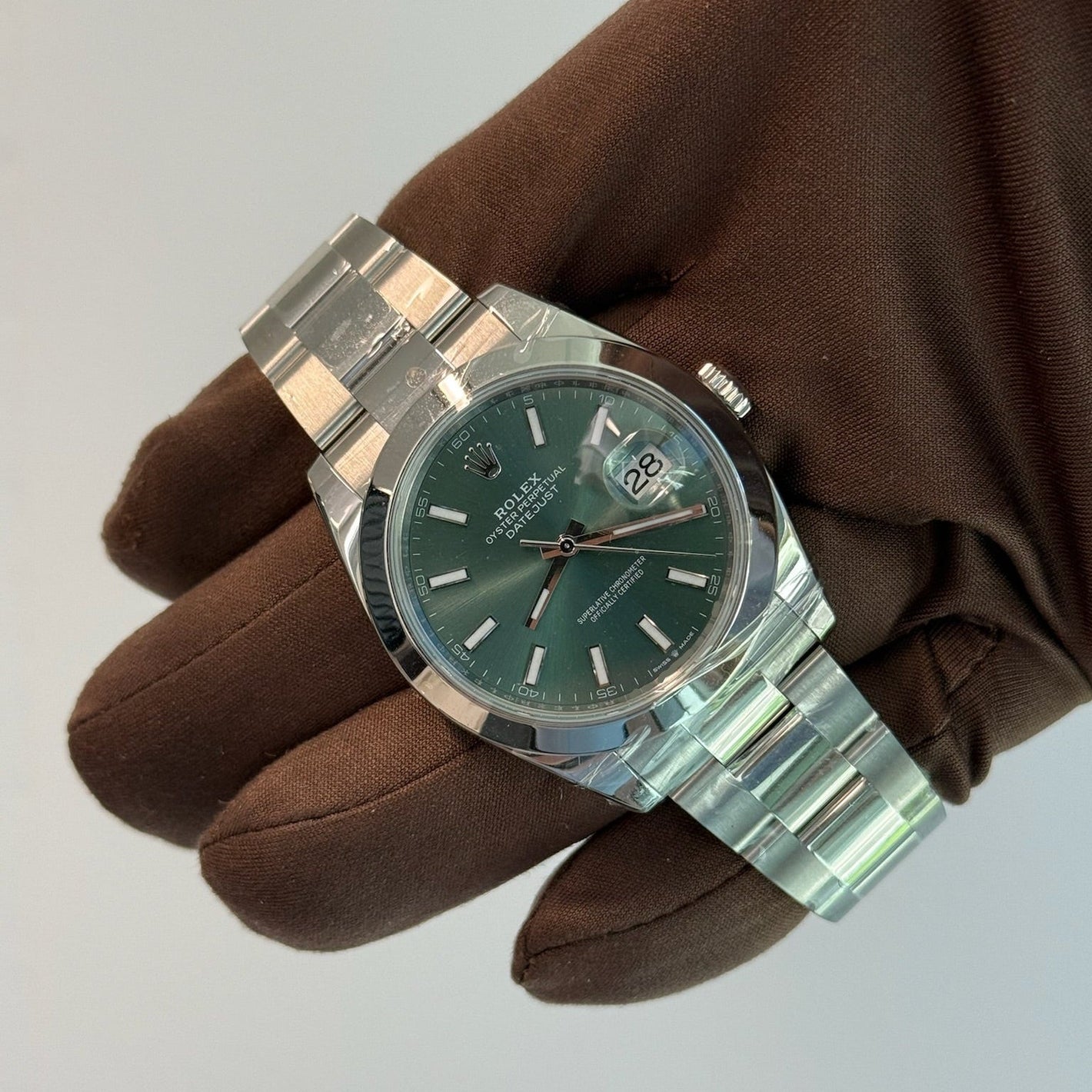 2024 Rolex Datejust 41 Mint Green Steel Smooth Bezel 126300 / 41mm / Steel / Like New / Box & Papers Just Watch It Pty Ltd