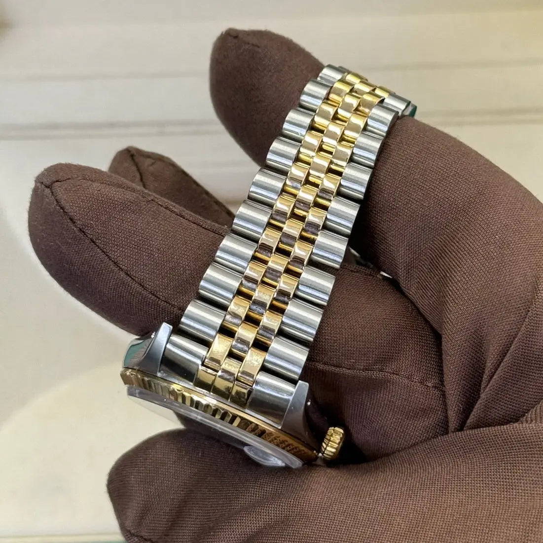 1989 Rolex Datejust 36 Red Vignette Diamond Dial / 16233 / Two Tone Yellow Gold / Excellent Condition / Watch & Box Only Just Watch It