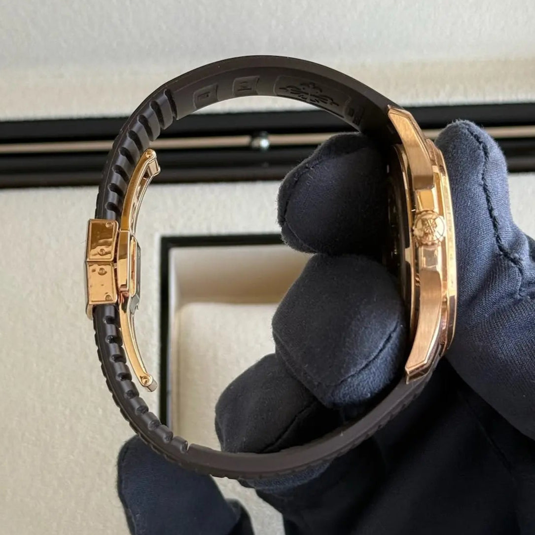 2022 Patek Philippe Aquanaut / 5167R-001 / Rose Gold with Brown Dial on Rubber Strap / Like New - Just Watch It