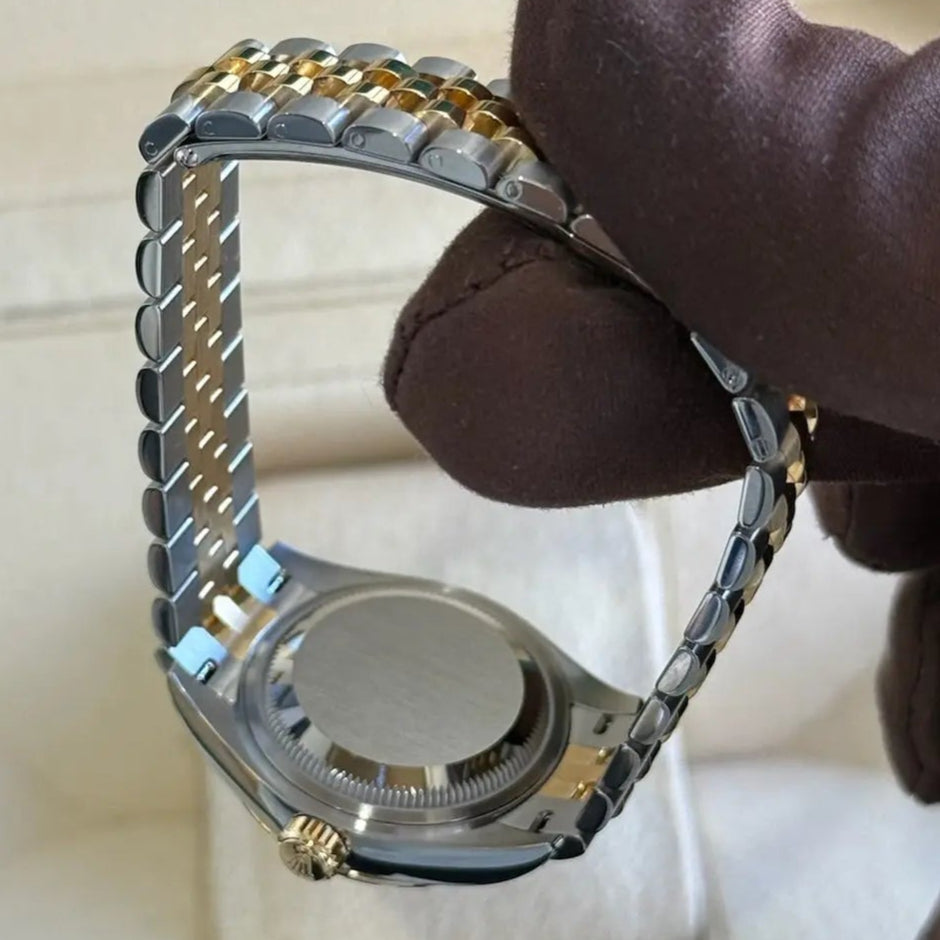 2025 Rolex Lady Datejust 28 Mother of Pearl Diamond Dial / Two Tone Yellow Gold / Jubilee Band / Brand New & Unworn Just Watch It