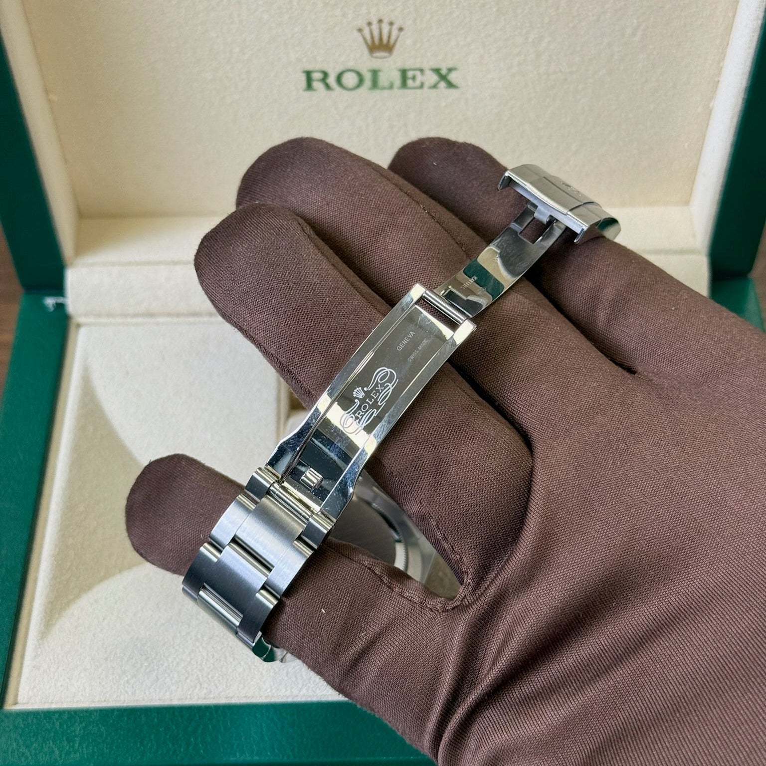 2025 Rolex Oyster Perpetual 41 Beige Dial / 134300 / Steel / Brand New & Unworn / Box & Papers Just Watch It
