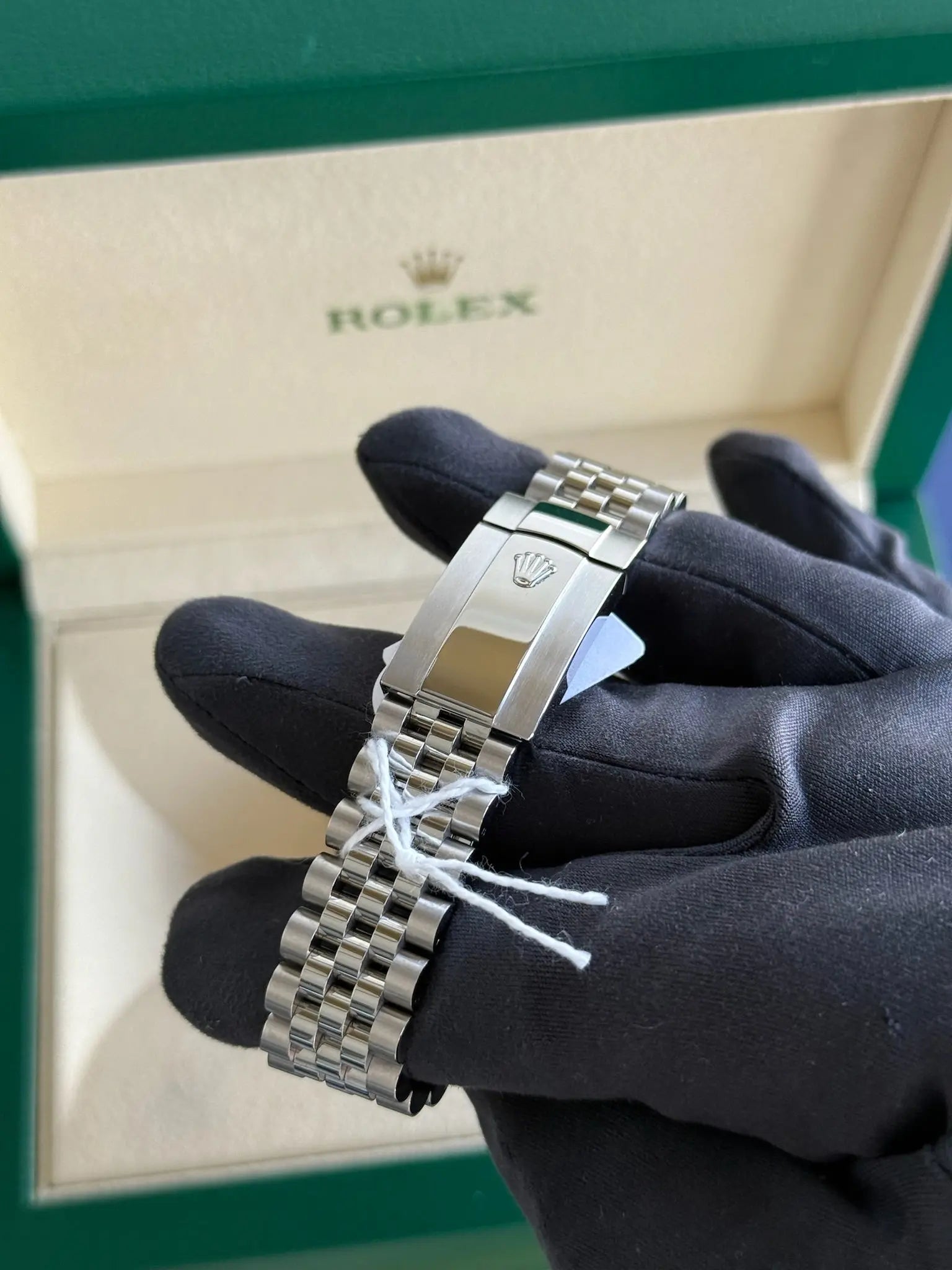 2024 Rolex Datejust 41 Blue Diamond Dial / 126334 / 41mm / Jubilee Band / Like New Just Watch It