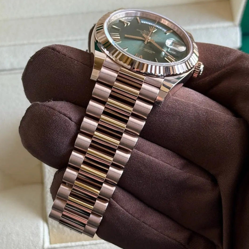 2025 Rolex Day-Date 40 Olive Roman Dial / 228235 / 40mm / Rose Gold / Brand New & Unworn Just Watch It
