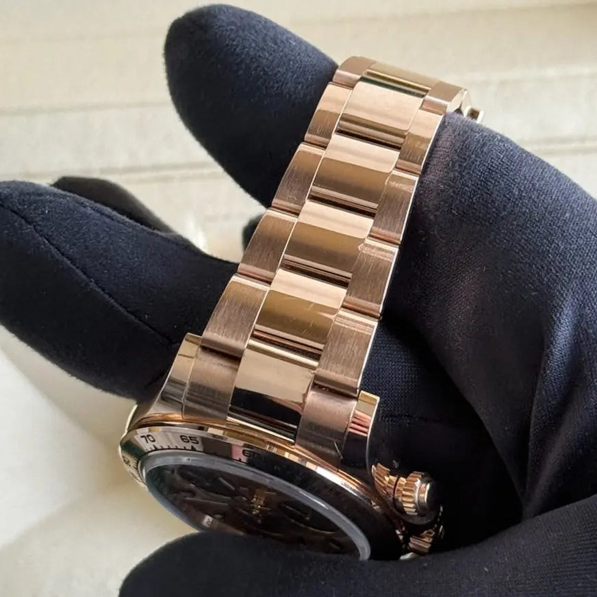 2020 Daytona Cosmograph 'Salmon Dial' / 116505 / Rose Gold / Mint Condition / Box & Papers Just Watch It
