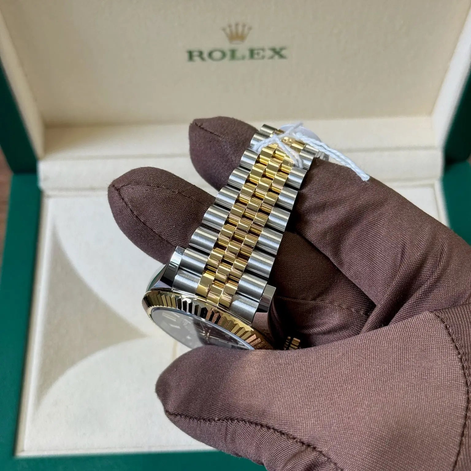 2025 Rolex Skydweller 42 Black Dial / 336933 / Two Tone Yellow Gold / Brand New & Unworn / Box & Papers Just Watch It