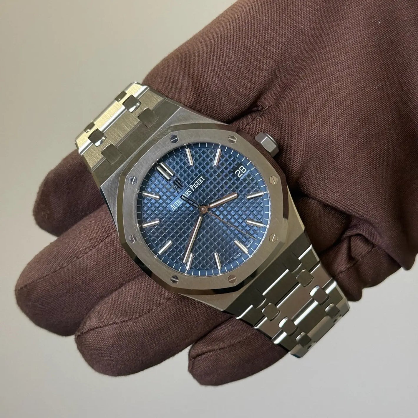 2021 Audemars Piguet Royal Oak Blue Dial / 15500ST / Steel / Mint Condition / Box & Papers Just Watch It