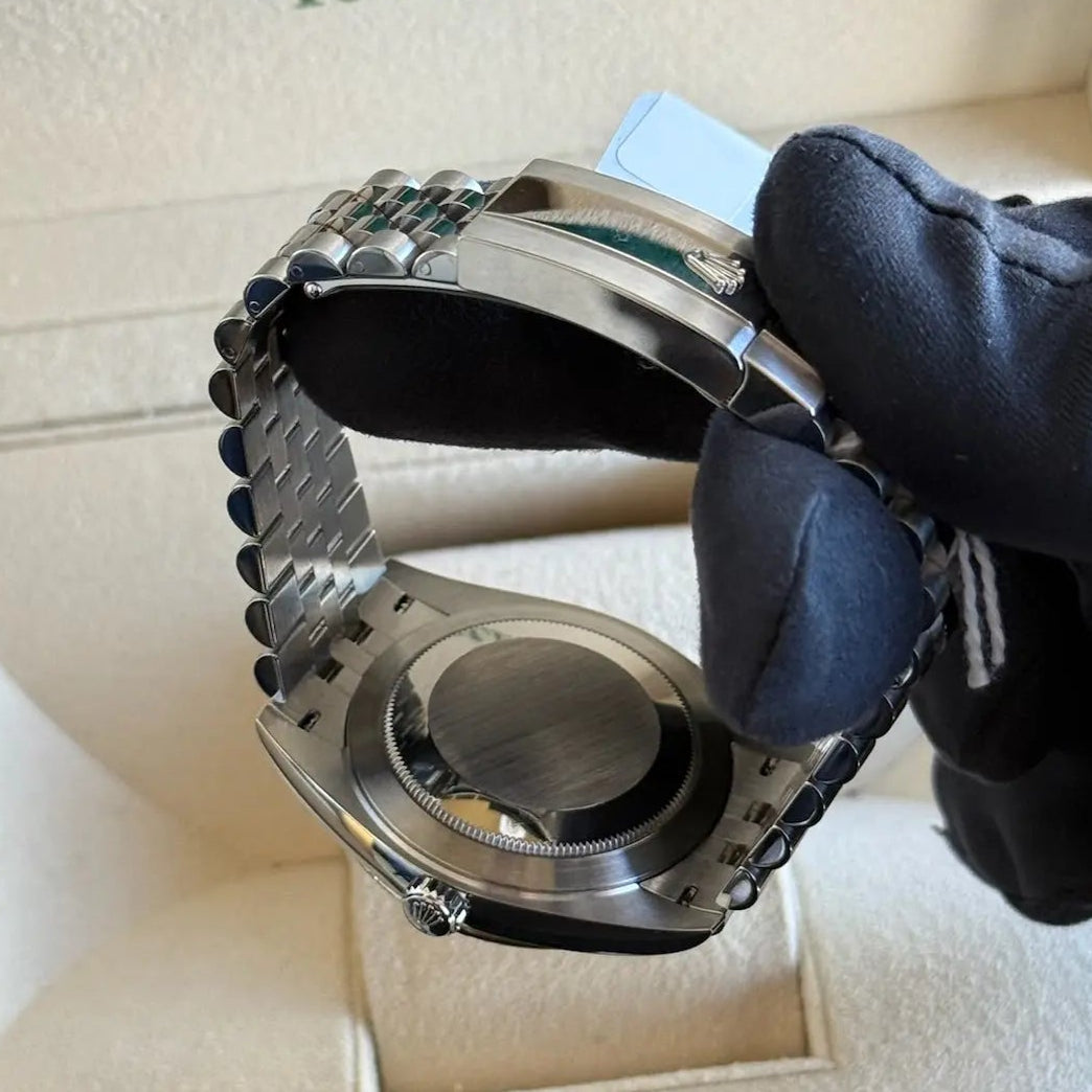 2025 Rolex Datejust 41 Black Diamond Dial / 126334 / Fluted Jubilee Steel / 41mm / Brand New & Unworn Just Watch It
