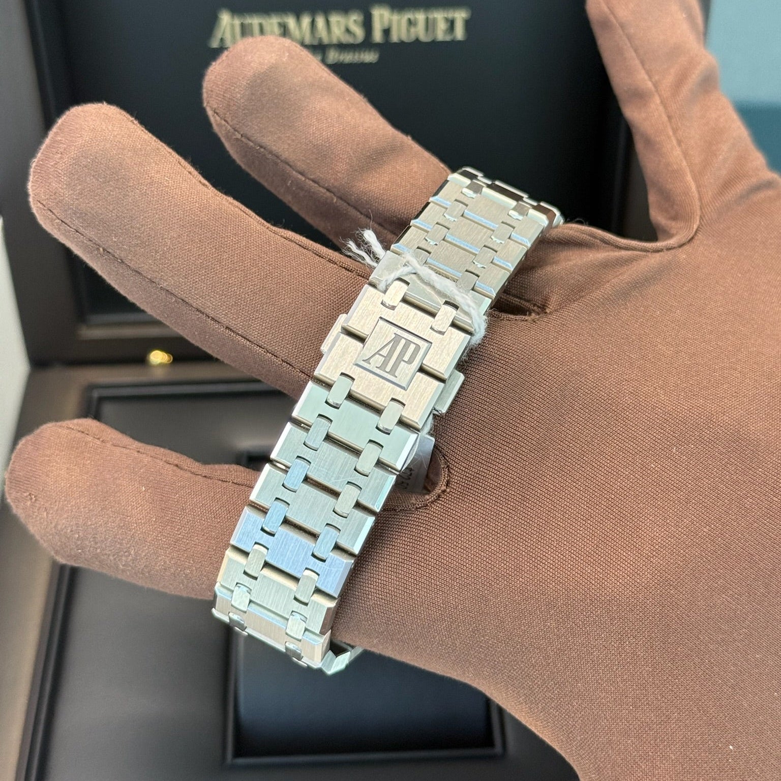 2021 Audemars Piguet Royal Oak Chronograph Black Dial 26331ST / 41mm / Stainless Steel / Mint Condition / Box & Papers Just Watch It