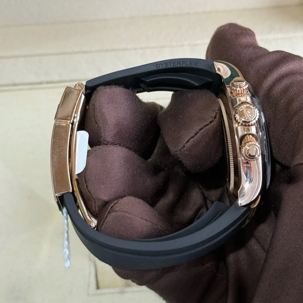 2021 Daytona Cosmograph 'Sundust' Dial / 116515LN / Rose Gold on Oysterflex / Mint Condition / Box & Papers Just Watch It
