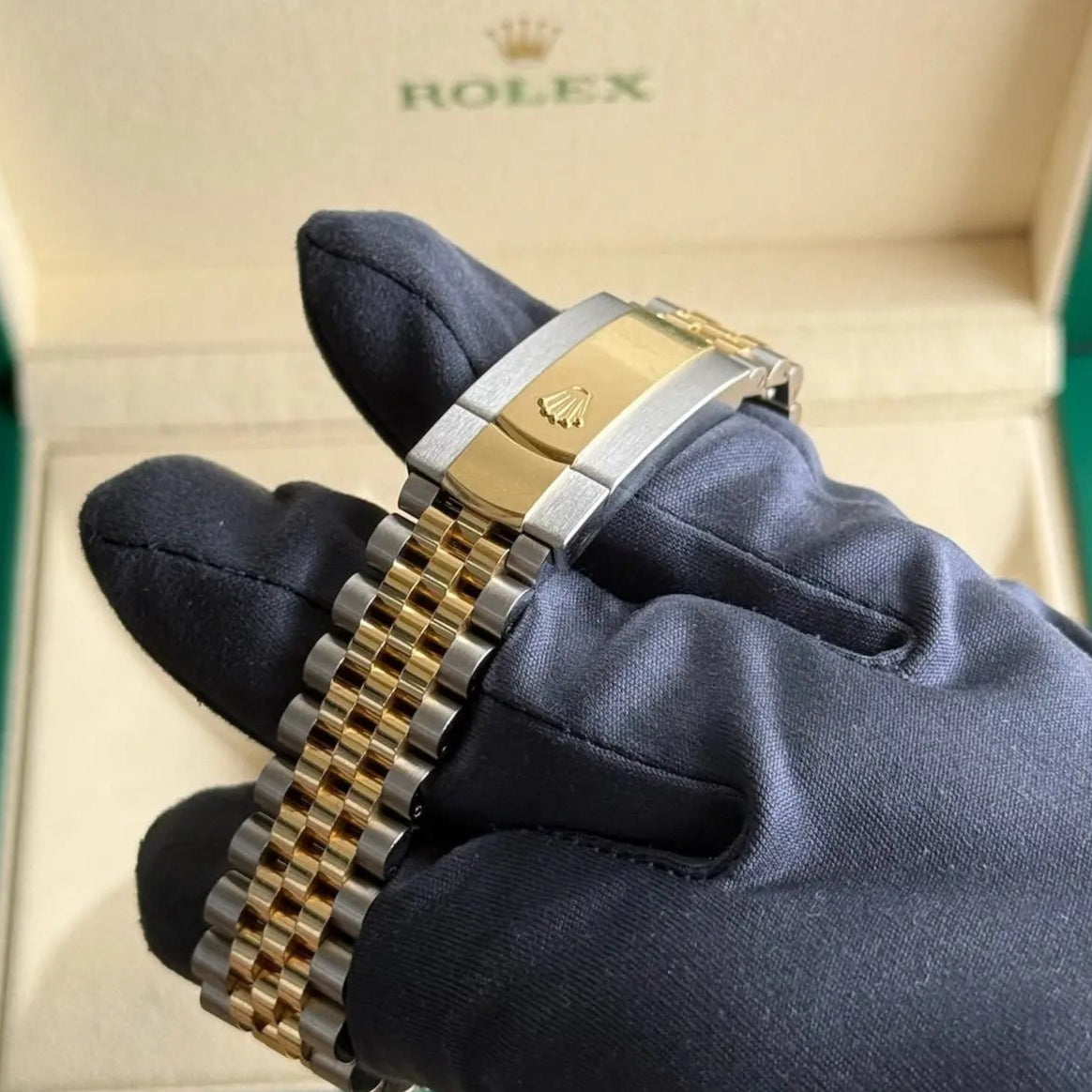 2022 Rolex Datejust 36 Black Diamond Dial / 126233 / Two Tone Yellow Gold / Jubilee Band / Mint Condition - Just Watch It