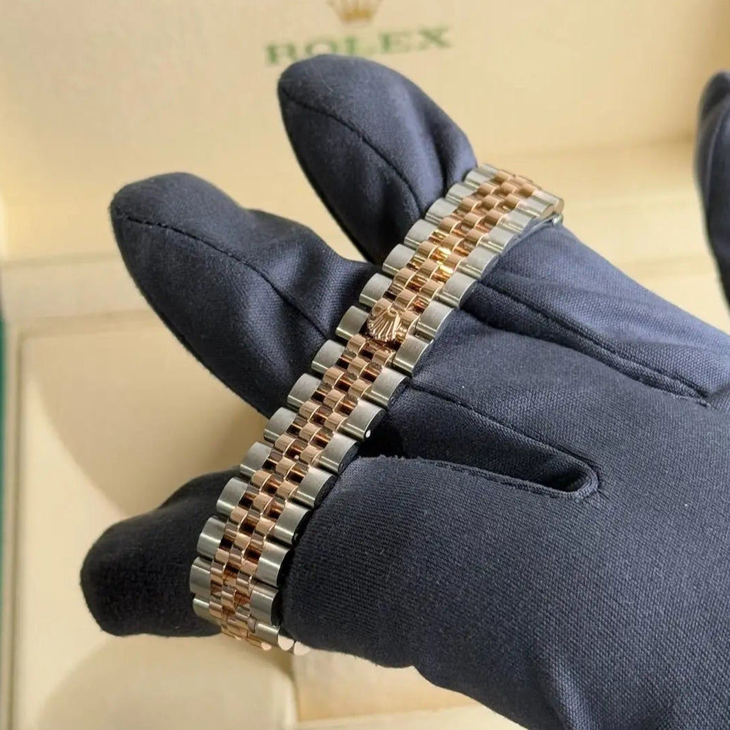 2025 Rolex Lady Datejust 28 White Dial with Roman Numerals / 279171  / Two Tone Rose Gold & Steel / Brand New & Unworn - Just Watch It