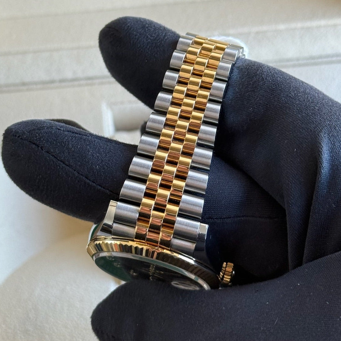 2025 Rolex Datejust 36 Black Diamond Dial / 126233 / Two Tone Yellow Gold / Brand New & Unworn Just Watch It