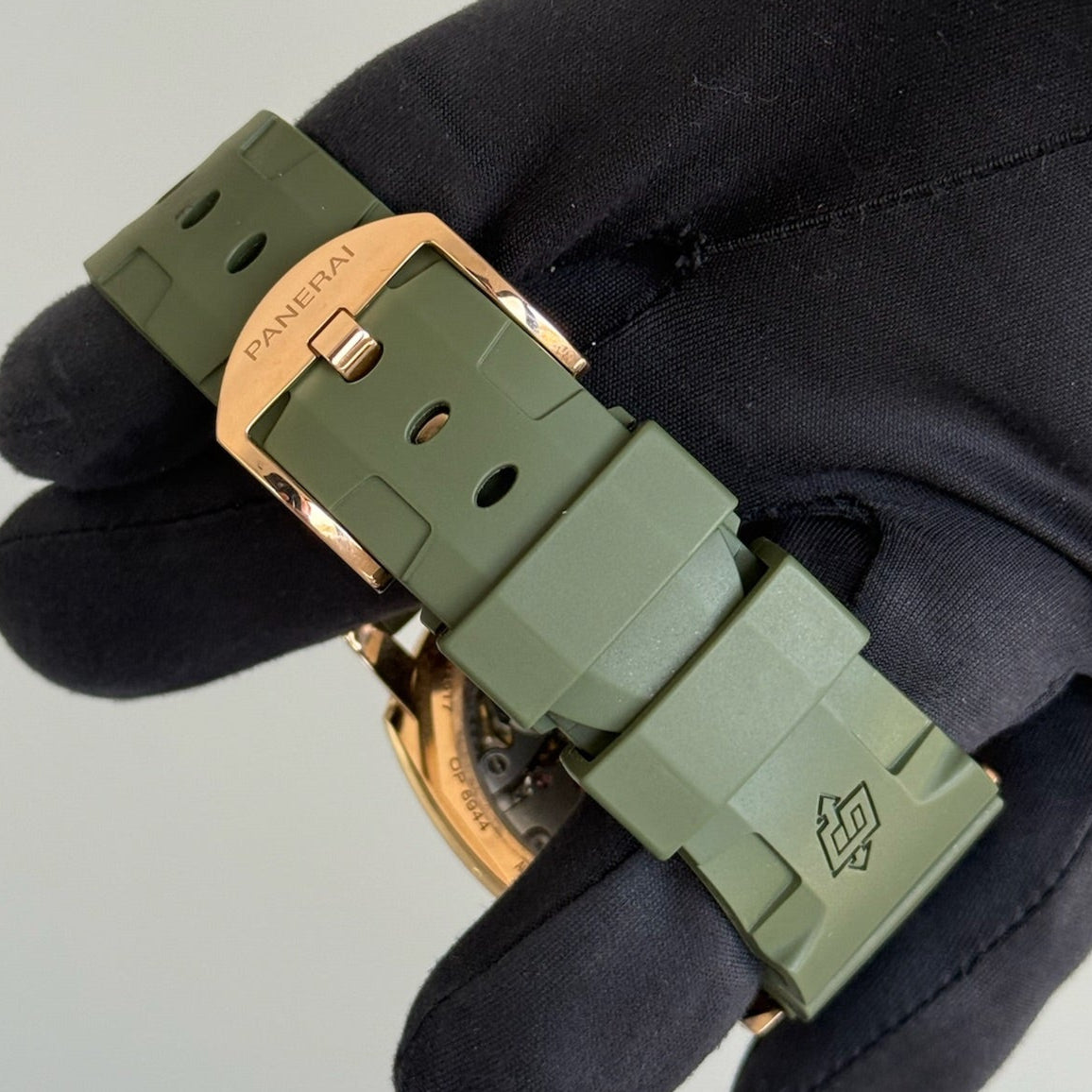 2017 Panerai Radiomir 1940 PAM 00515 / 18k Rose Gold with Green Rubber Strap / 3 Day Power Reserve / 47mm / Mint Condition Just Watch It