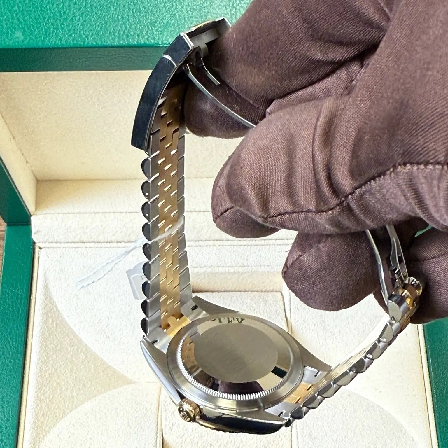 2025 Rolex Skydweller 42 Black Dial / 336933 / Two Tone Yellow Gold / Brand New & Unworn / Box & Papers Just Watch It