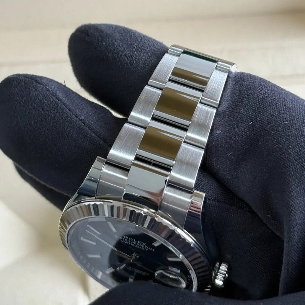 2021 Datejust 41 Blue Dial / 126334 / Steel / Oyster Band / Like New / Box & Papers Just Watch It