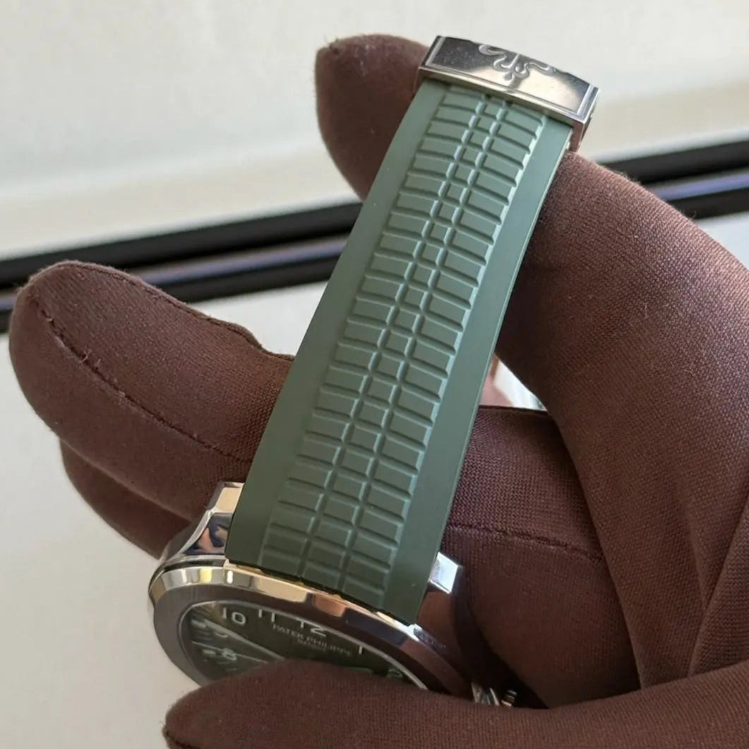 2024 Patek Philippe Aquanaut 5168G Green Dial / Green Rubber Strap / Like New - Just Watch It