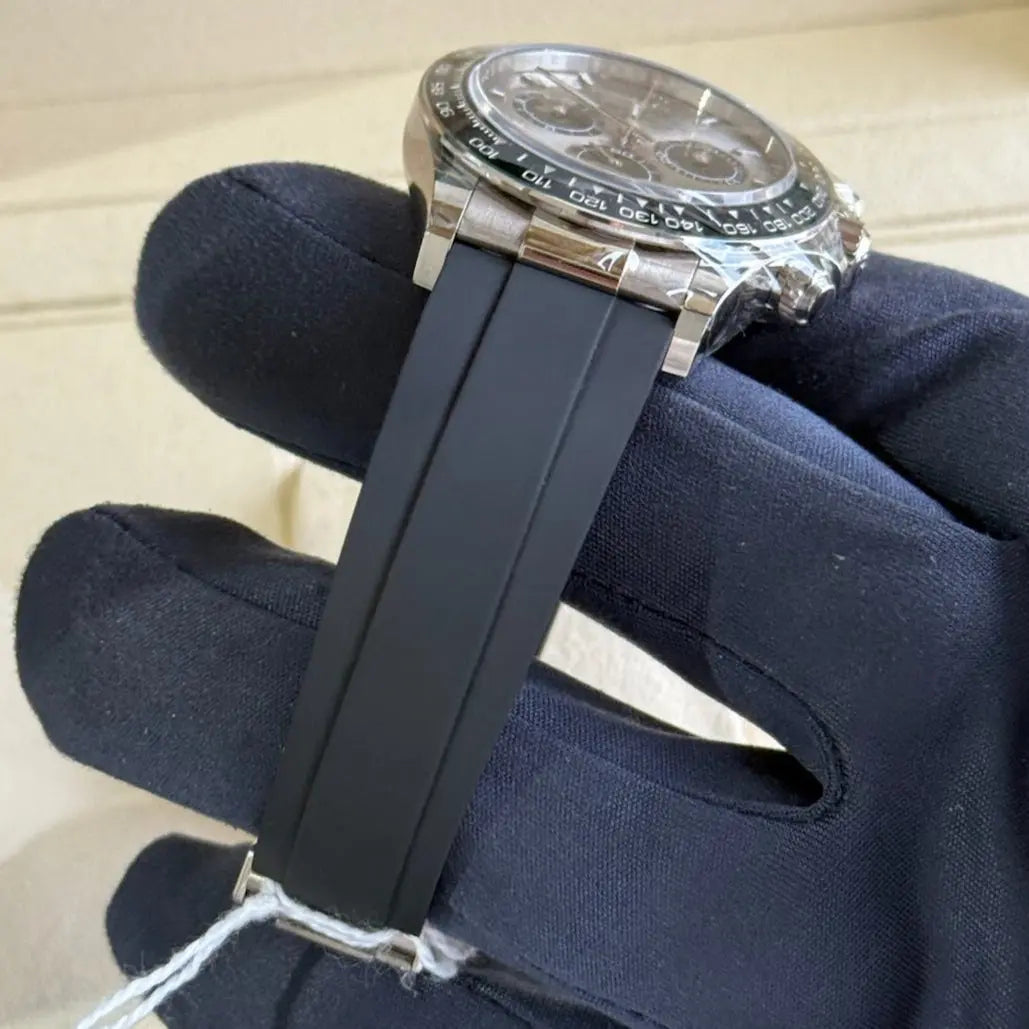 2025 Rolex Daytona Silver Ghost Dial / 126519LN / White Gold Oysterflex / Brand New & Unworn / Box & Papers Just Watch It