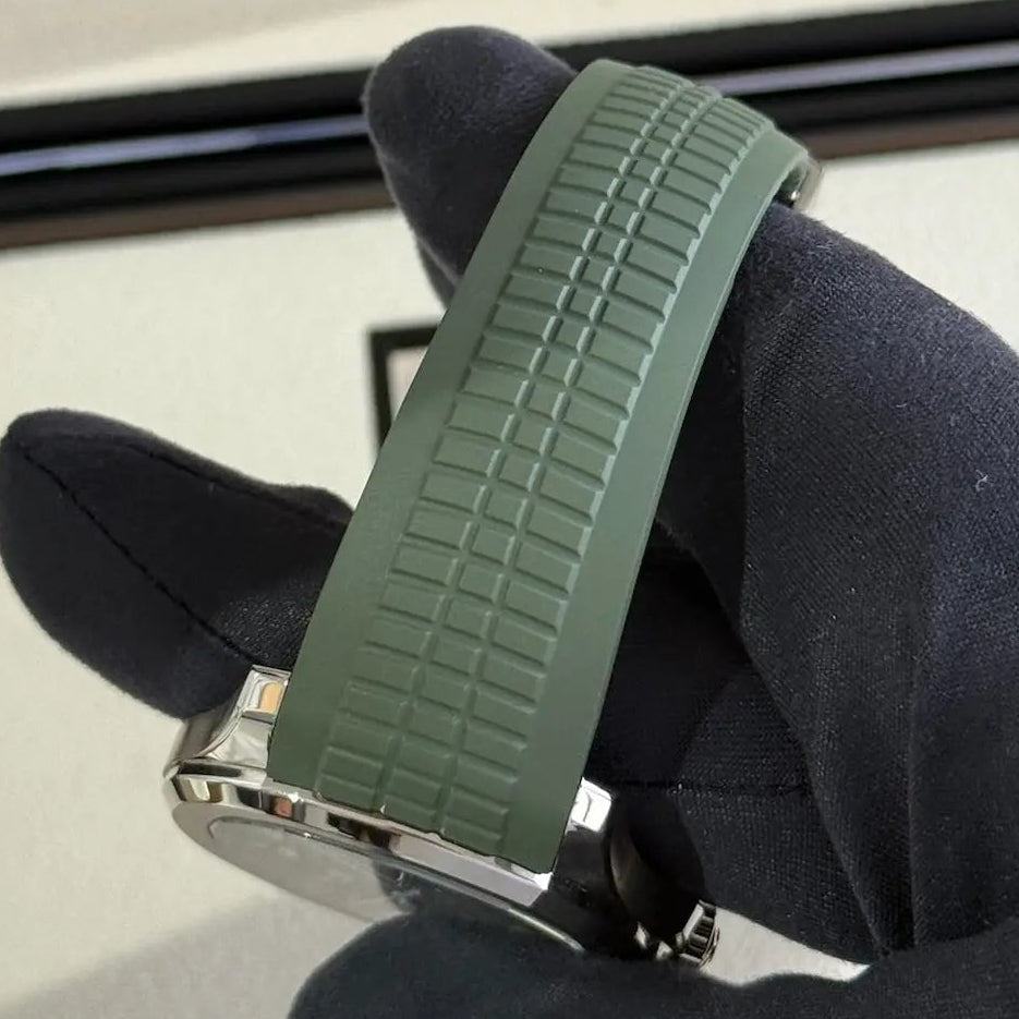 2025 Patek Philippe Aquanaut Green / 5168G-010 / White Gold on Green Rubber Strap / 42.2 mm / Brand New & Unworn - Just Watch It