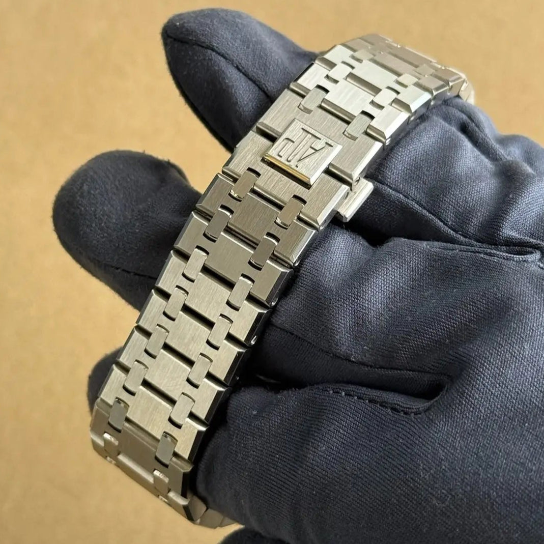 2020 Audemars Piguet Royal Oak Slate Grey Dial / 15500ST / Steel / 41mm / Mint Condition - Just Watch It