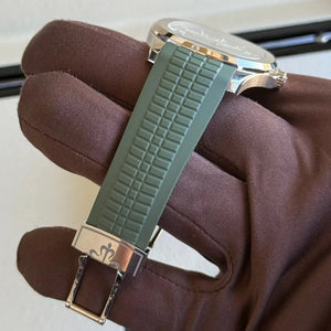 2024 Patek Philippe Aquanaut 5168G Green Dial / Green Rubber Strap / Like New